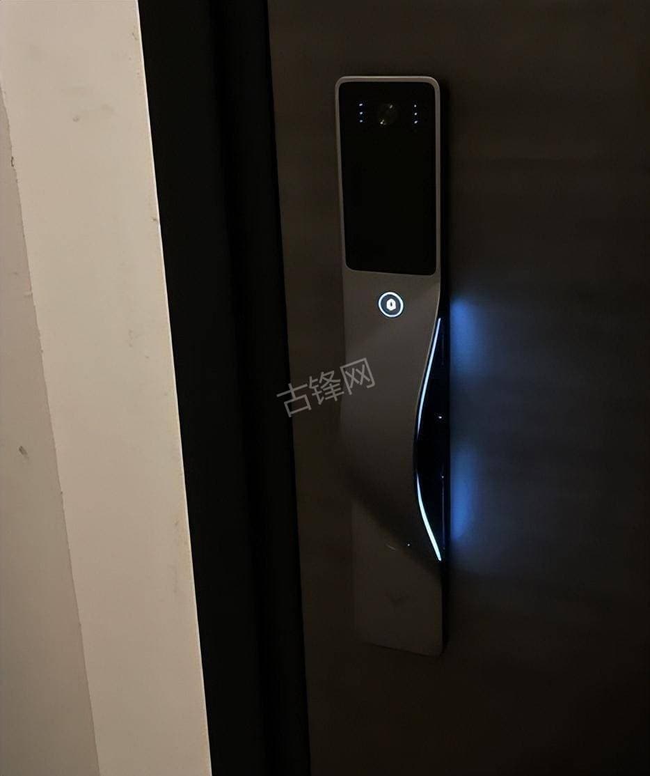 泸州门锁安装师傅电话_泸州智能锁安装配送联系号码