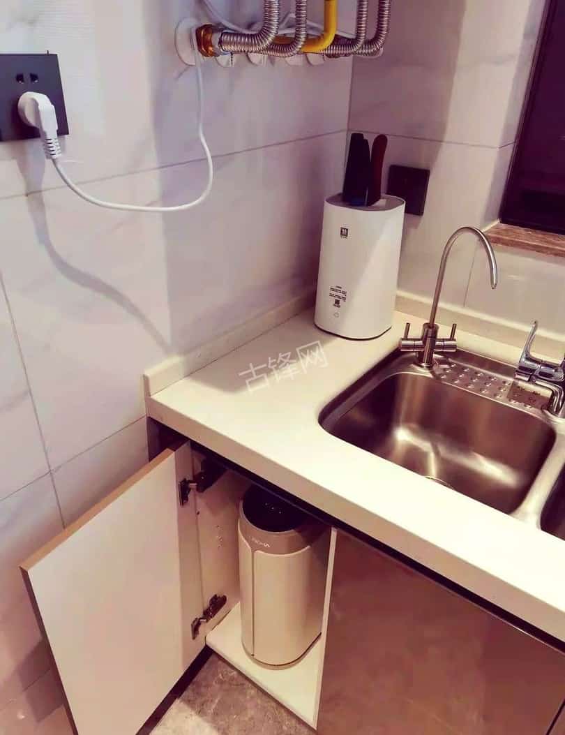 定西美的净水器维修电话号码