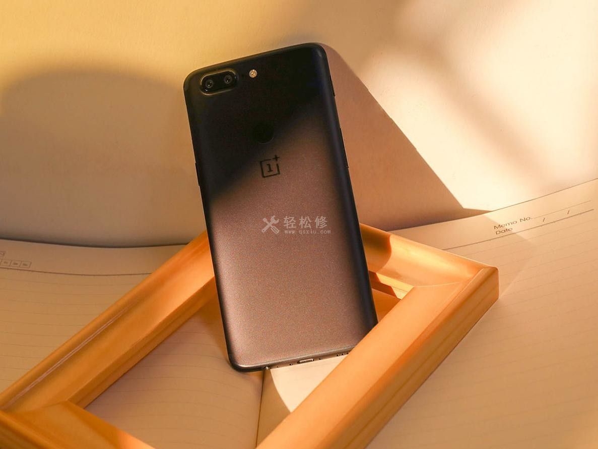 如何解决一加手机无法搜索到蓝牙设备的问题？