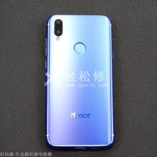 荣耀手机突然调低了音量是什么情况 荣耀手机突然调低了音量是什么情况